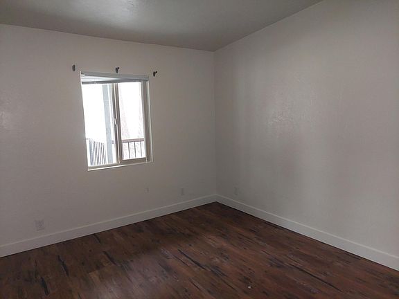 3rd image of 969 Brockway Ave #15