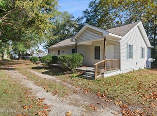 116 Hannah Pickett Seventh Ave, Rockingham, NC 28379