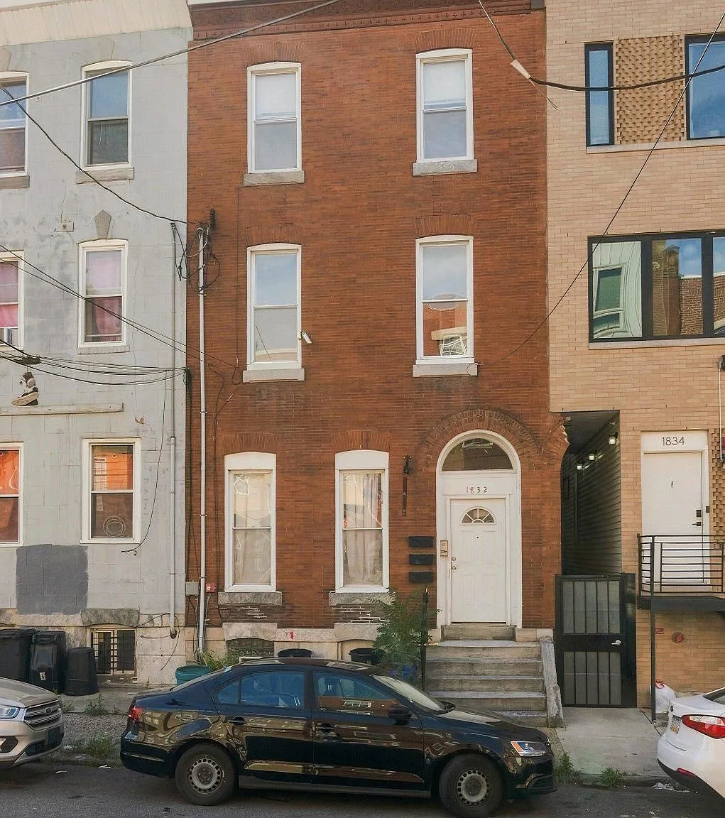 1832 N 18th St — Photo 2