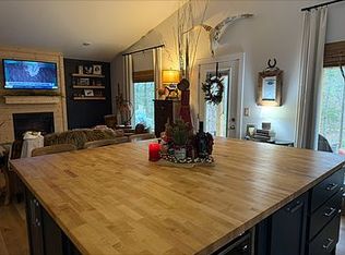 184 Guffey Ln, Shirley, AR 72153