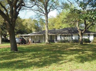 2000 E Texas Ave, Baytown, TX 77520