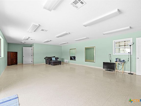 2nd image of 5207 Dogridge Rd