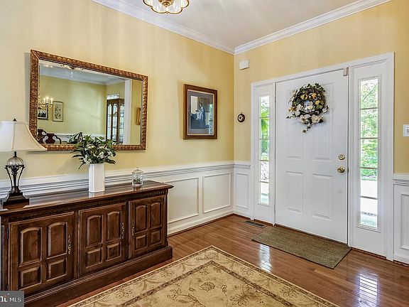 4th image of 670 Chippingwood Dr