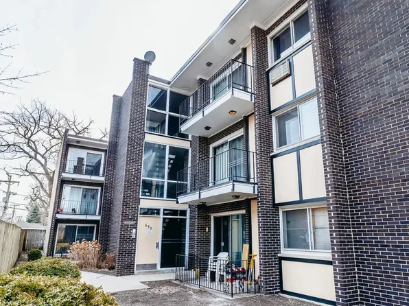 653 South Blvd #D301s, Oak Park, IL 60302