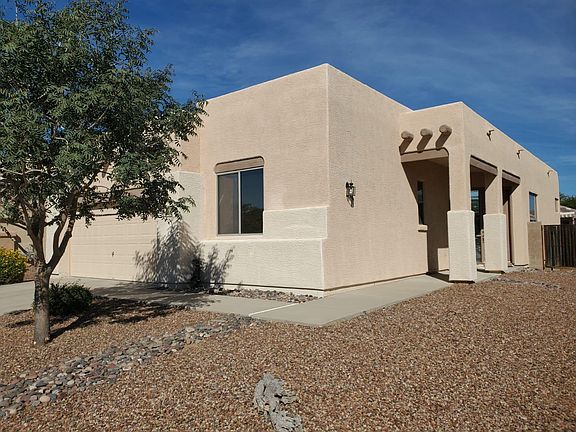 2nd image of 331 E Calle Garbillo