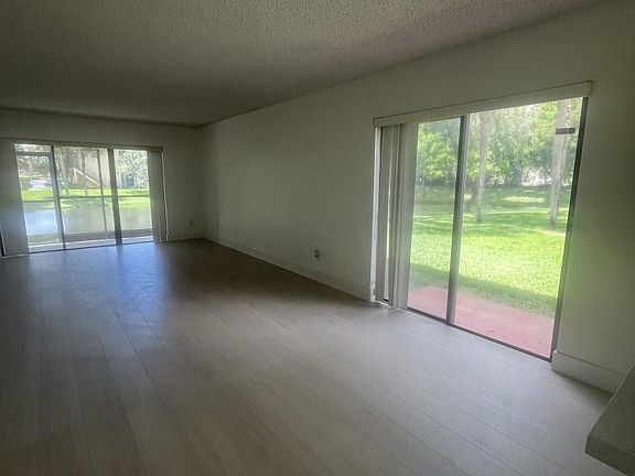 2nd image of 235 Lakeview Drive #104