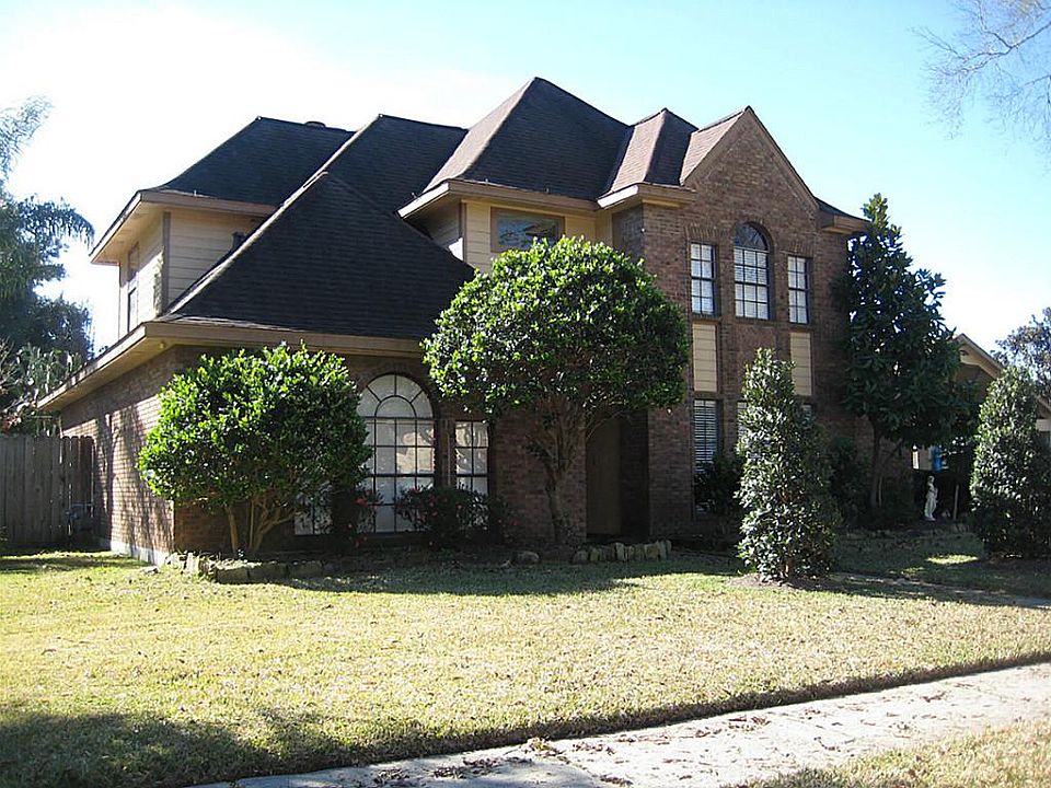 1st image of 12706 Old Pine Ln