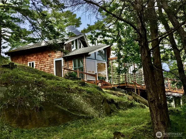 177 Vista Place, Stuart Island, WA 98250