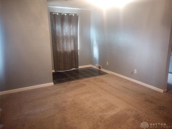 3rd image of 3839 Fulton Ave