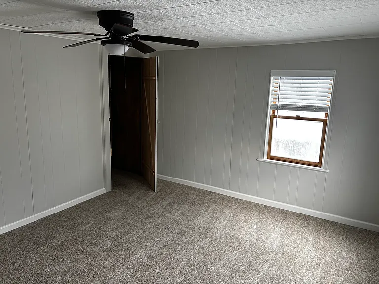 573 Steel Ave — Photo 18