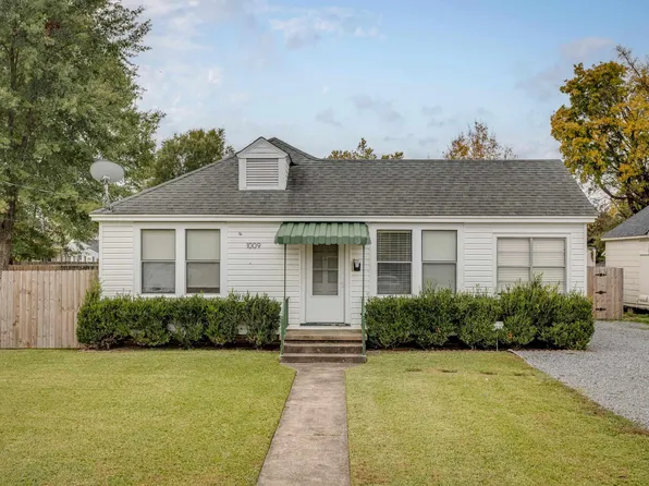 1009 N 8th St, Monroe, LA 71201