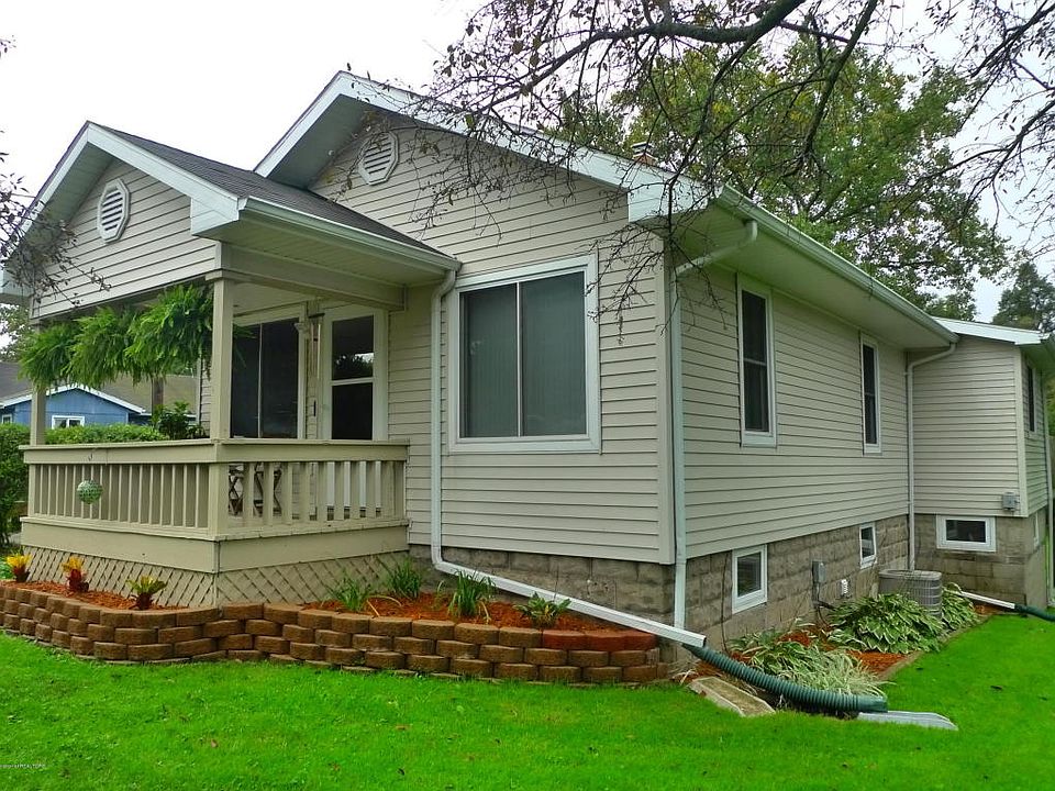 4910 Palmer St, Lansing, MI 48910 Zillow