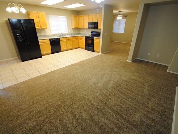 2nd image of 5234 E Florian Ave