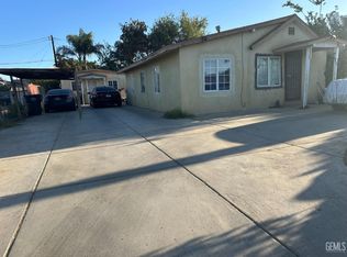 7704 Florence St, Lamont, CA 93241