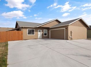 580 N Harrison Pl, Kennewick, WA 99336