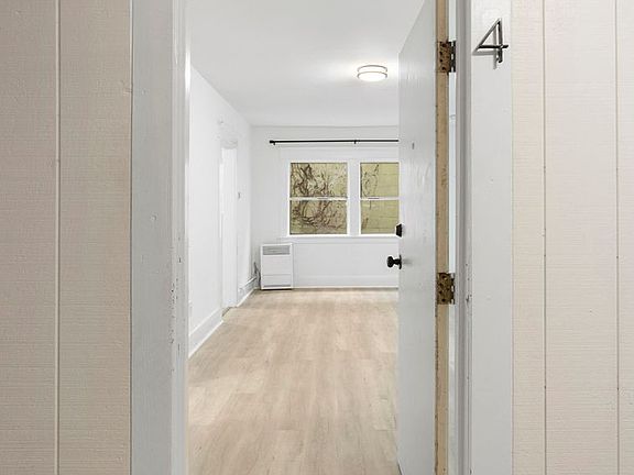 2nd image of 729 Marine Ave #4