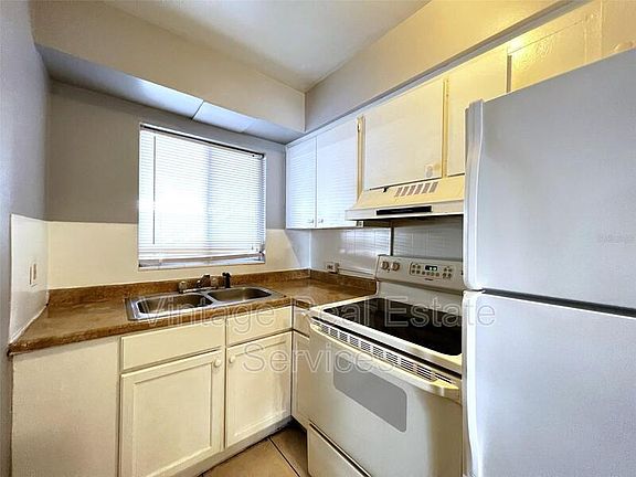 5th image of 3433 3rd Ave S #2