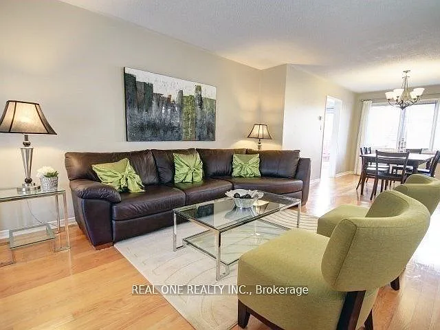 2886 Galleon Cres — Photo 4