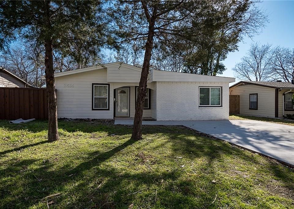1st image of 2514 Greenhurst Dr