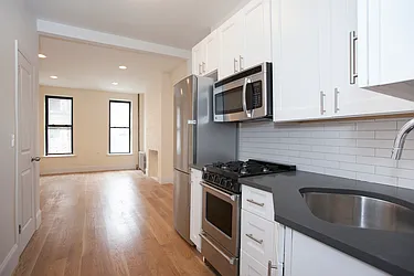 Rented by Weinstein Realty Group