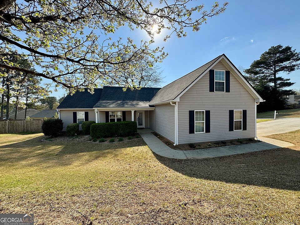 1st image of 920 Roxeywood Dr