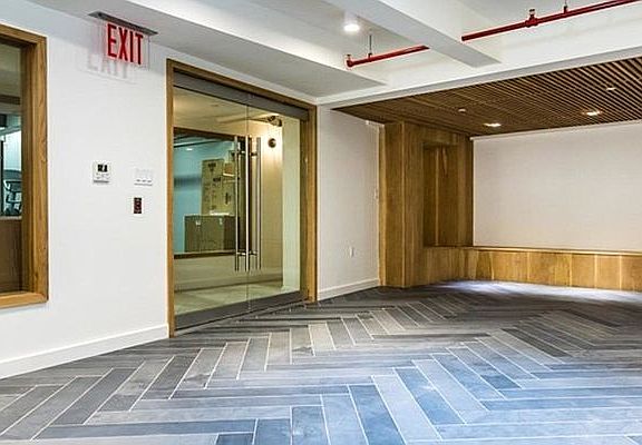 4th image of 555 Graham Ave APT 2A