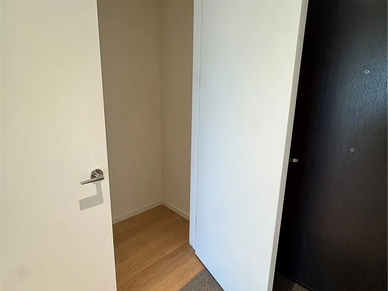 877 Francisco — Photo 12
