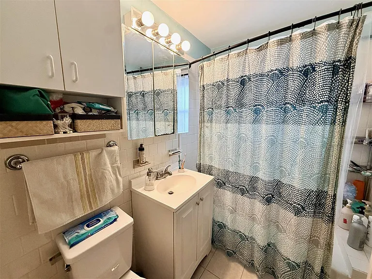 25 Verdun St #1 — Photo 5
