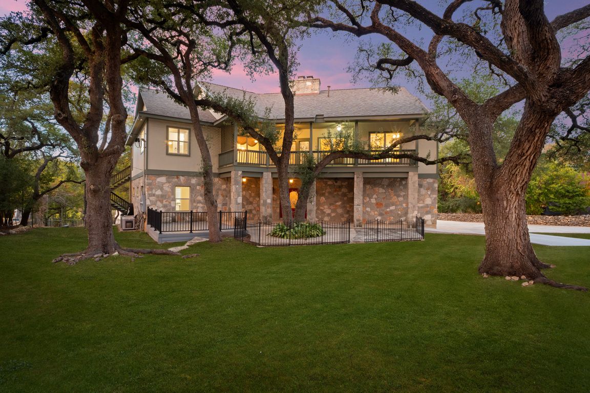 next background image