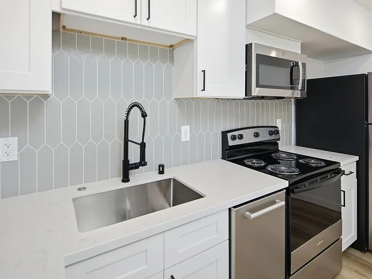 The Ranch: Newly Renovated One- and Two-Bedroom Apartment Homes in Normal Heights — Photo 51
