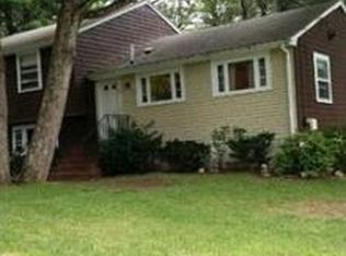 92 Webster St, Westwood, MA 02090