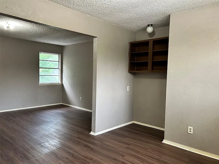 23122 Dew Wood Ln — Photo 7