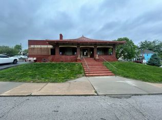 1404 S 37th St, Kansas City, KS 66106