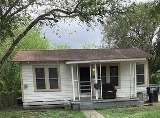 908 Chandler St, Alice, TX 78332