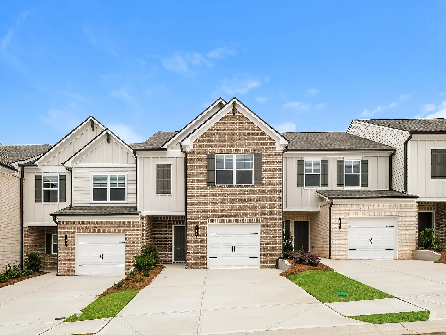 107 Basswood Ln, Auburn, GA — Photo 1