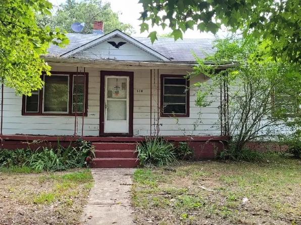 909 Berry Hill Rd, South Boston, VA 24592