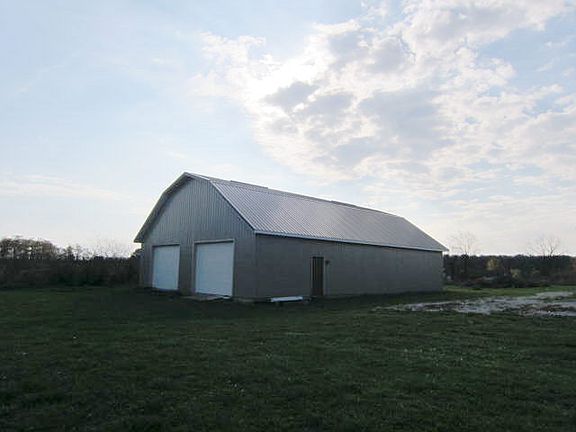 4th image of 572 Township Road 350