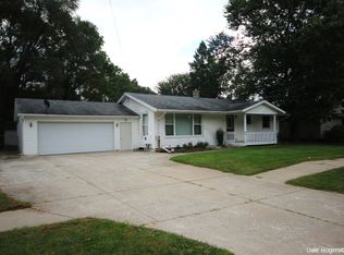 931 Beech St, Lowell, MI 49331