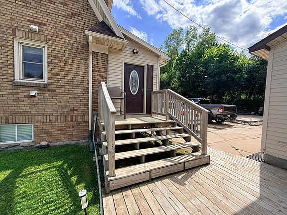 2nd image of 1306 Ashmun St
