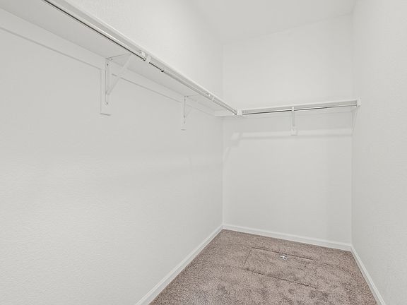 5th image of 2460 Pelican Way