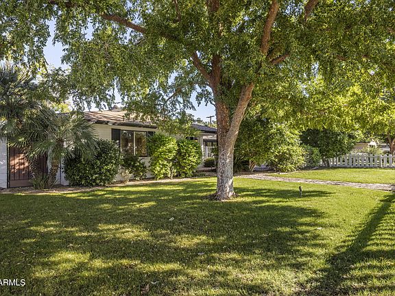 2nd image of 5038 E EARLL Drive