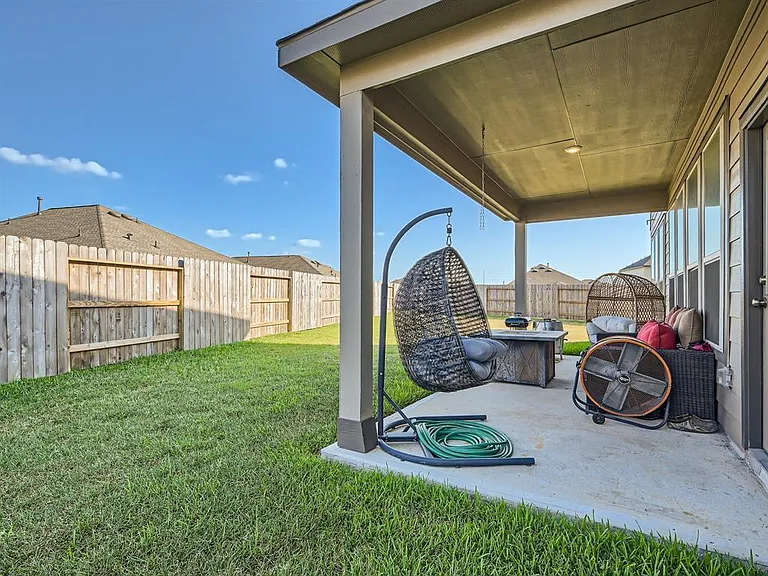 3735 Lion Creek Ct — Photo 31