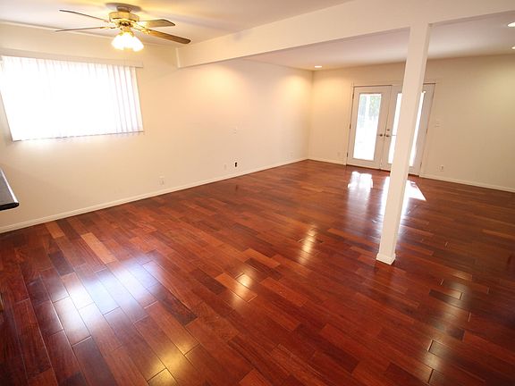 4th image of 5574 Camber Dr
