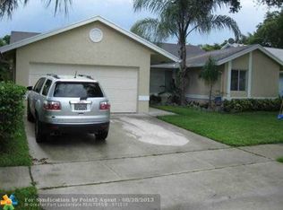 5810 NW 37th Ave, Pompano Beach, FL 33073