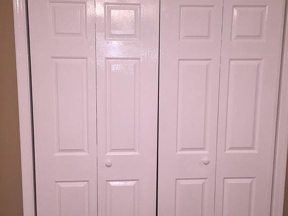 3rd image of 7608 Iris Dr