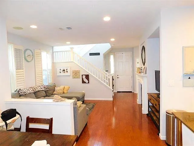 409 Rayos Del Sol Dr — Photo 7