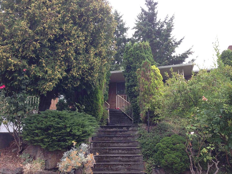 1st image of 5600 Princeton Ave NE