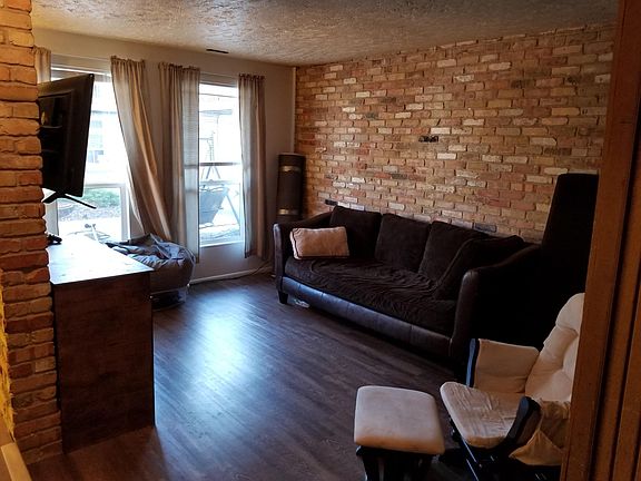 5th image of 1165 Edgewood Dr APT 5