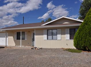 1304 Oakwood Dr, Bloomfield, NM 87413