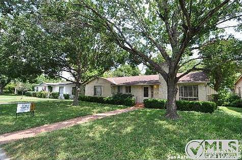 1st image of 138 Cromwell Dr